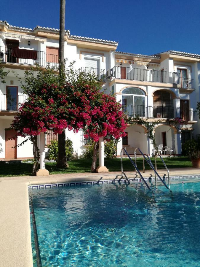 Planta Baja Con Porche Y Piscina, Cerca Del Mar Appartement Dénia Buitenkant foto