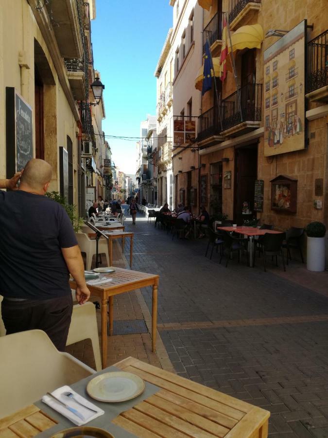 Planta Baja Con Porche Y Piscina, Cerca Del Mar Appartement Dénia Buitenkant foto