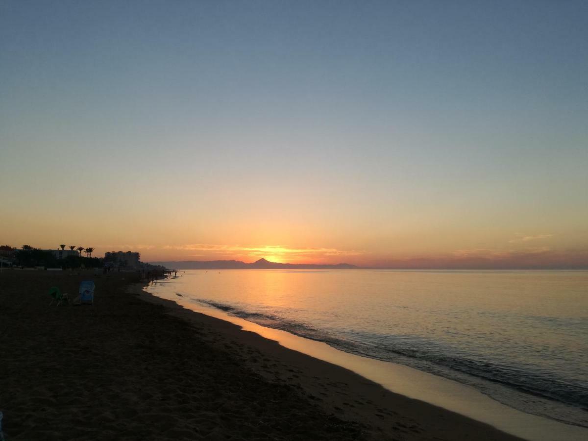 Planta Baja Con Porche Y Piscina, Cerca Del Mar Appartement Dénia Buitenkant foto